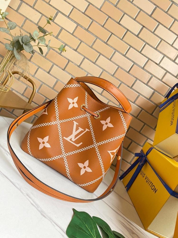Modern Leather Bucket Bag 20x20x13cm