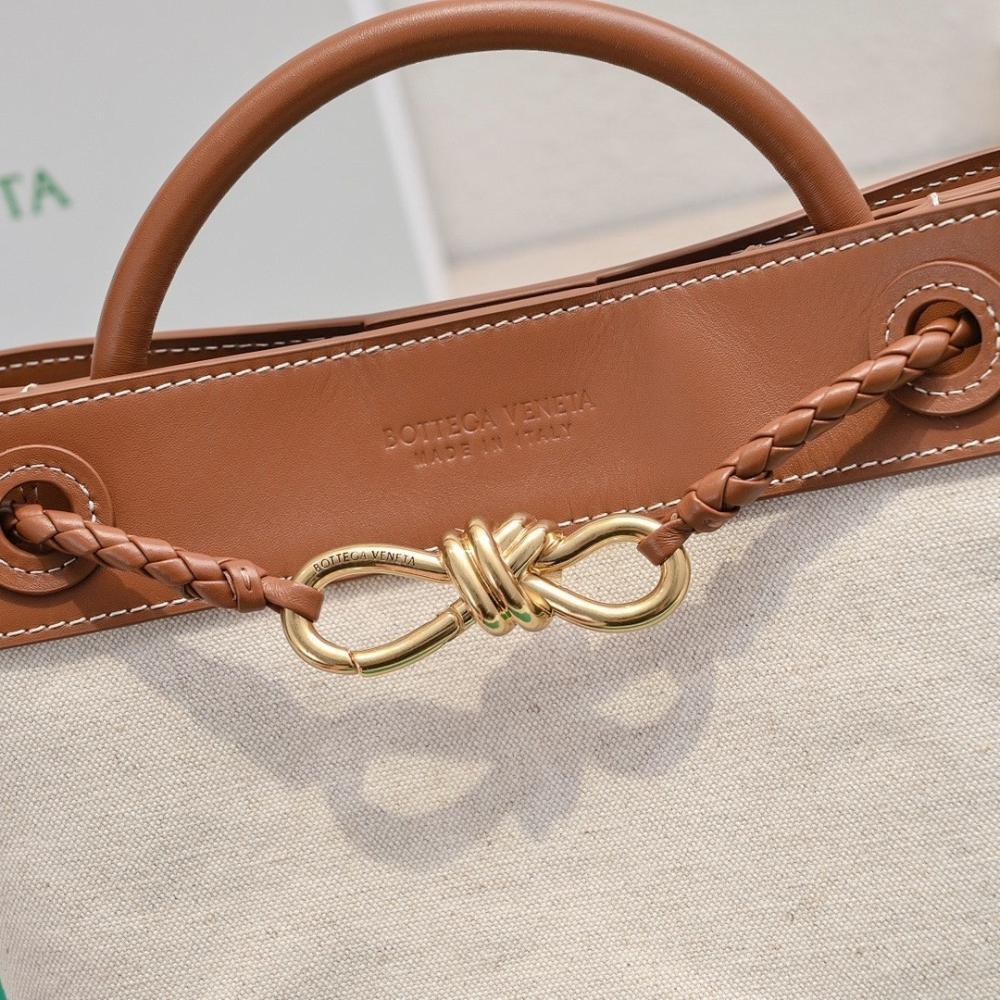 Modern Luxury Leather Top Handle Bag 25x22x10.5cm