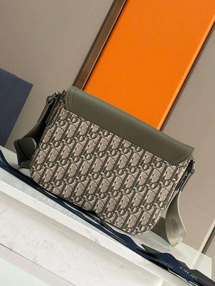 Saddle Printed Leather Shoulder Bag 23x17x6cm Style 371322363