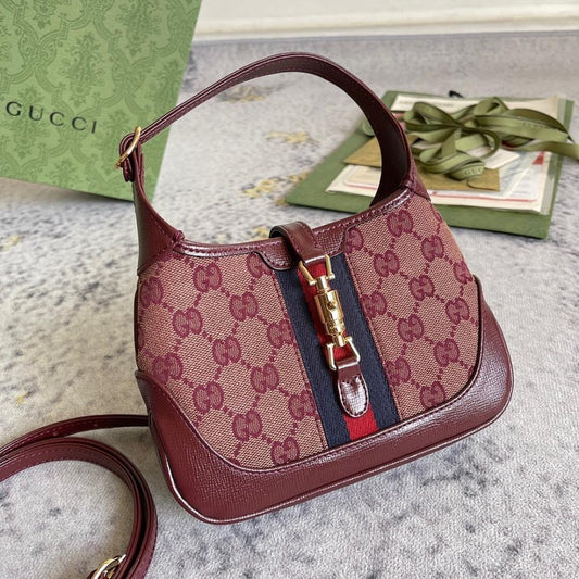 Elegant Top Handle Bag 19x13x3cm