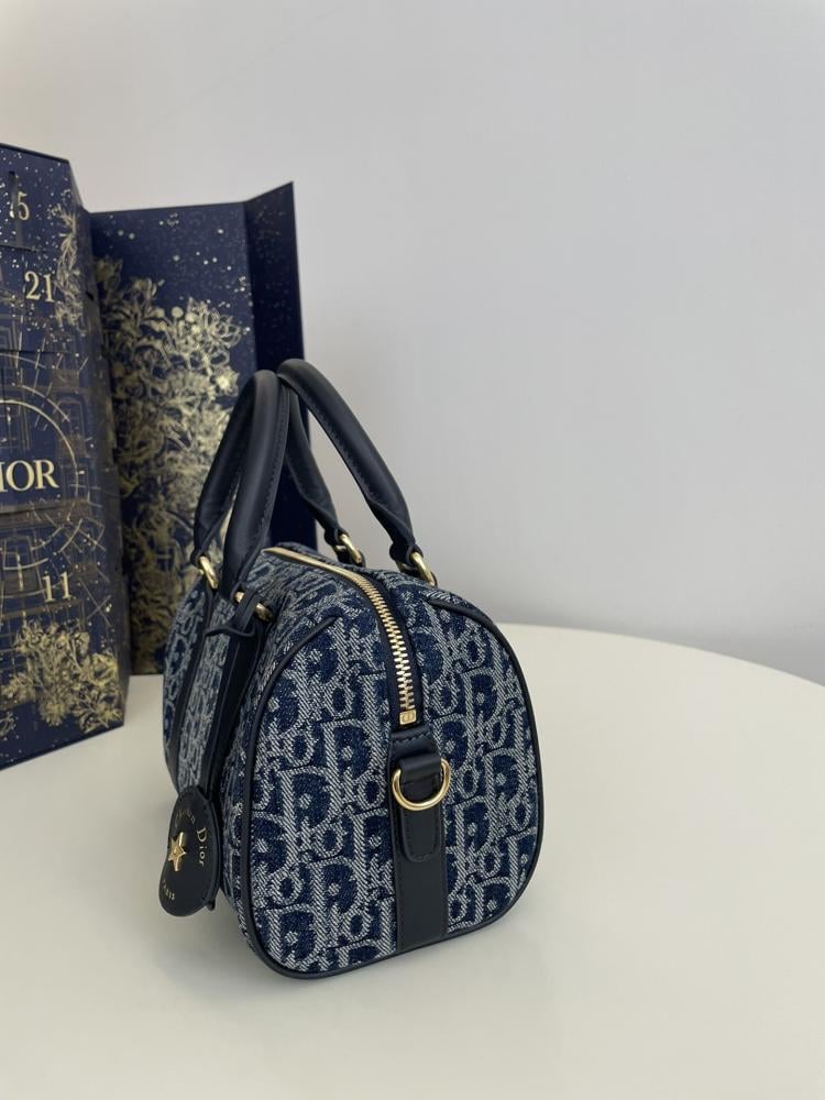 Top Handle Bag Style 984025863