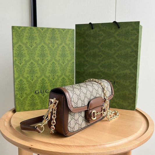 Baguette Shoulder Bag 24x13.5x7.5cm