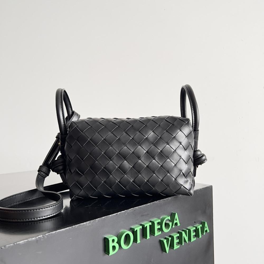 Elegant Top Handle Bag Style 577768207