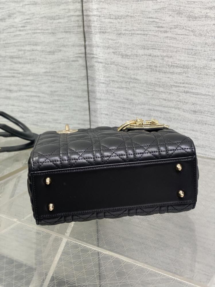 Top Handle Bag Style 466724899
