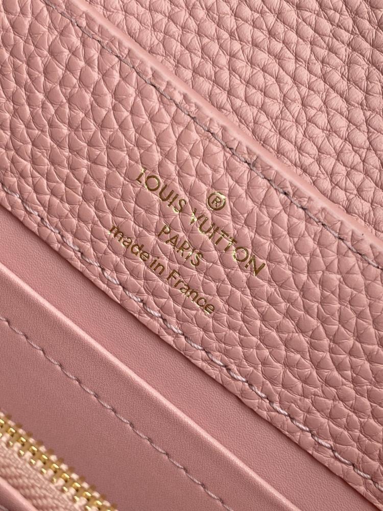 Wallet Style 1240556059