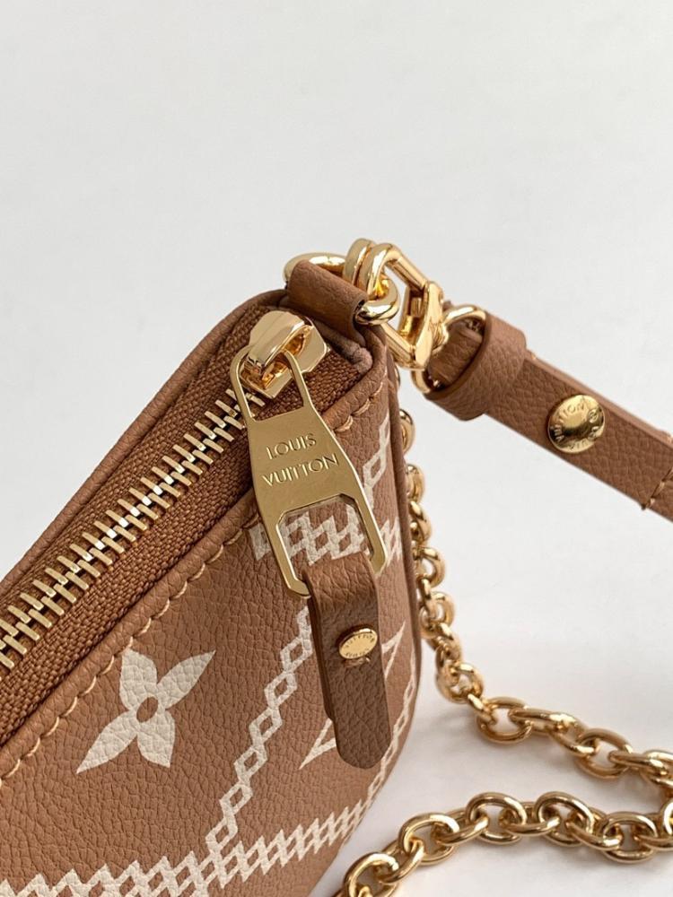 Modern Italian-Inspired Quilted Leather Shoulder Bag 19x11.5x3cm