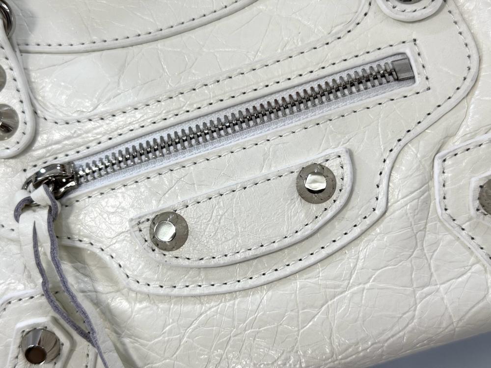 Luxury Top Handle Bag Style 492570208