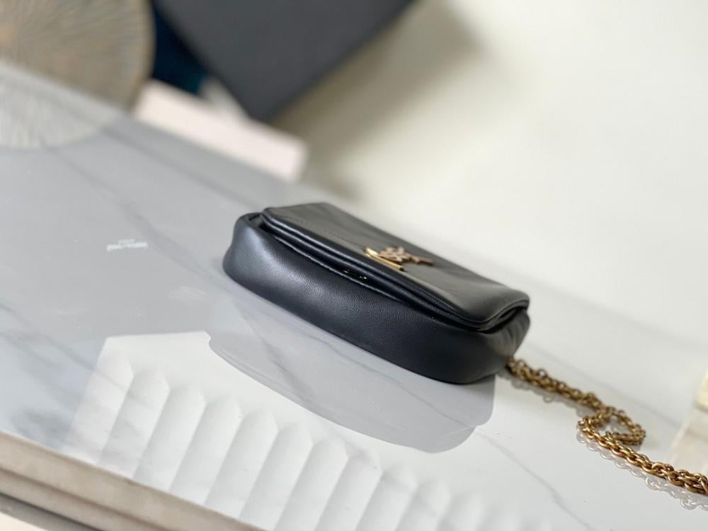 Modern Luxury Shoulder Bag