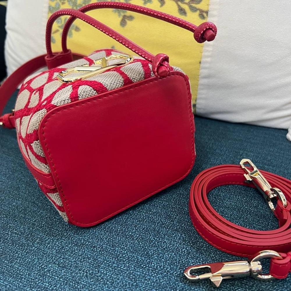Stylish Refined Printed Leather Shoulder Bag 12x18x10cm