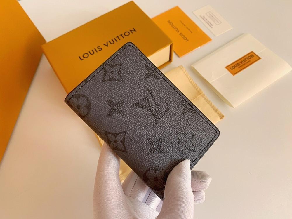 Modern Elegant Leather Wallet