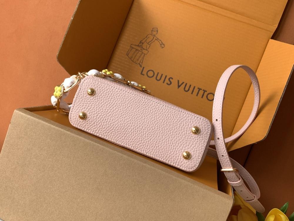 Gold Leather Top Handle Bag Style 1517156513