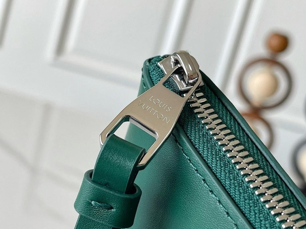 Modern Refined Shoulder Bag 32x21x8cm