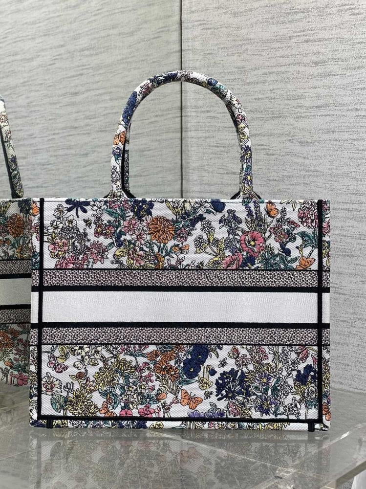 Luxury Leather Top Handle Bag Style 691047303
