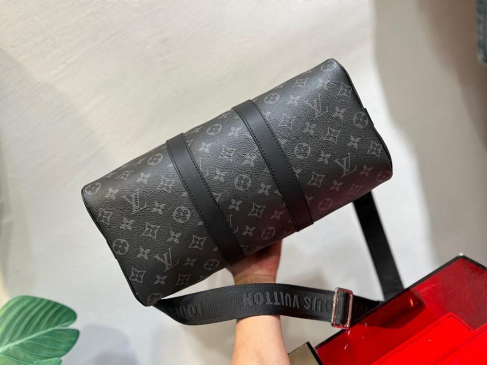 Elegant Stylish Leather Shoulder Bag 35x21x6cm