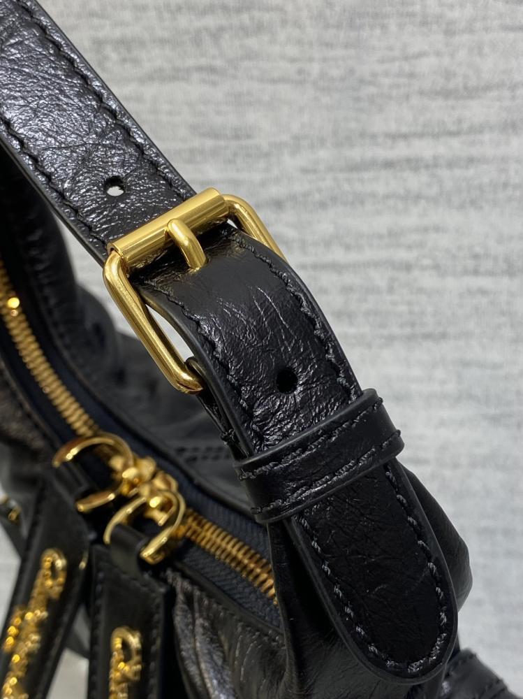 Top Handle Bag Style 1086591907