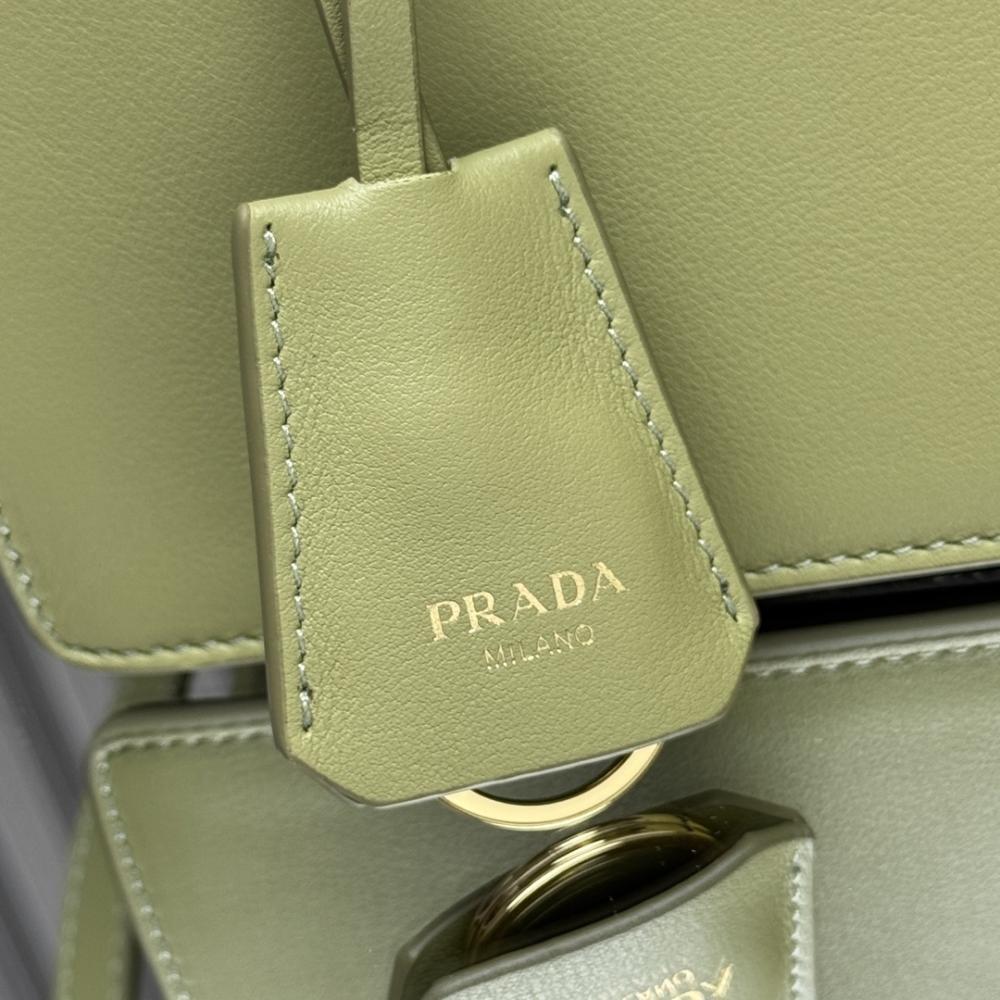 Classic Shoulder Bag Style 642853334