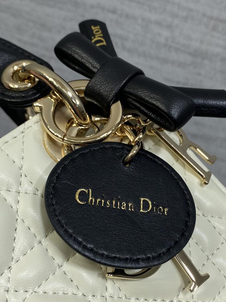 Top Handle Bag Style 900631099