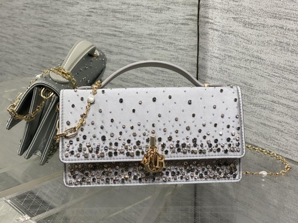 Wallet Style 688891025