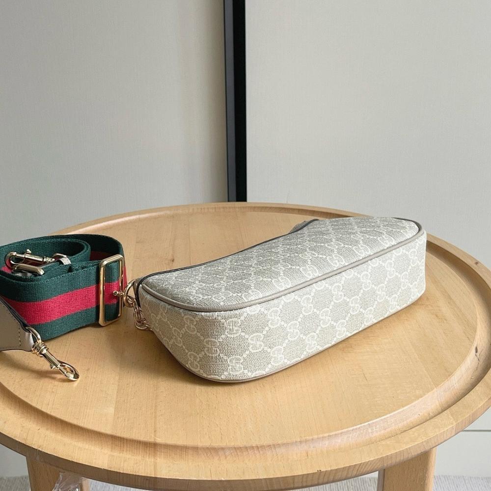 Classic Refined Crossbody Bag 25x15.5x6cm