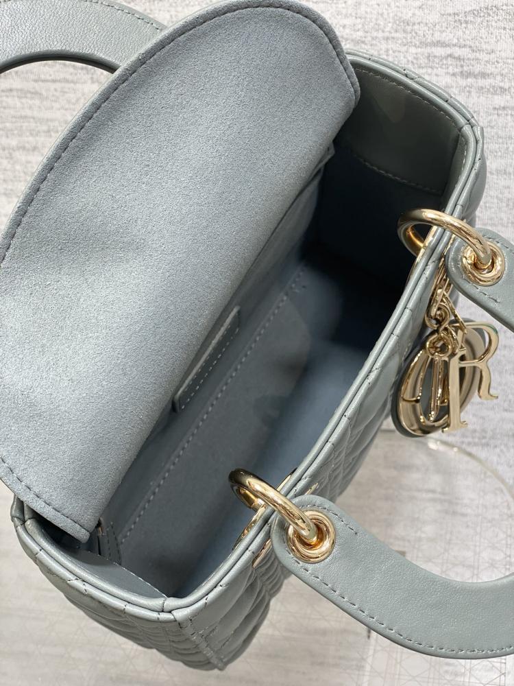 Classic Luxury Top Handle Bag Style 200098974