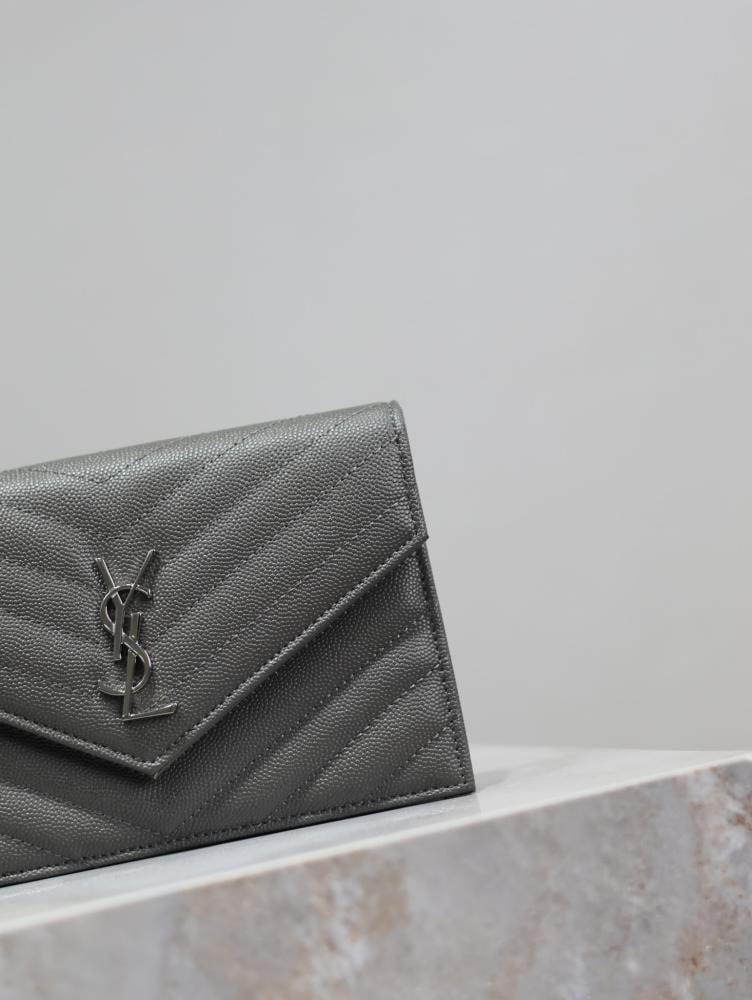 Wallet Style 1110708488