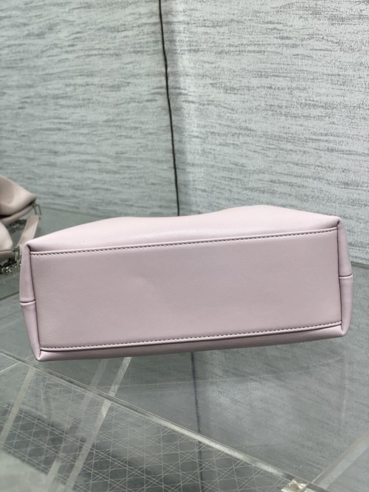 Leather Top Handle Bag Style 511564244