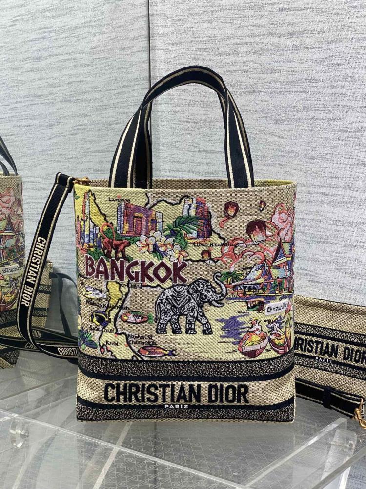 Embroidered Top Handle Bag Style 1107895123