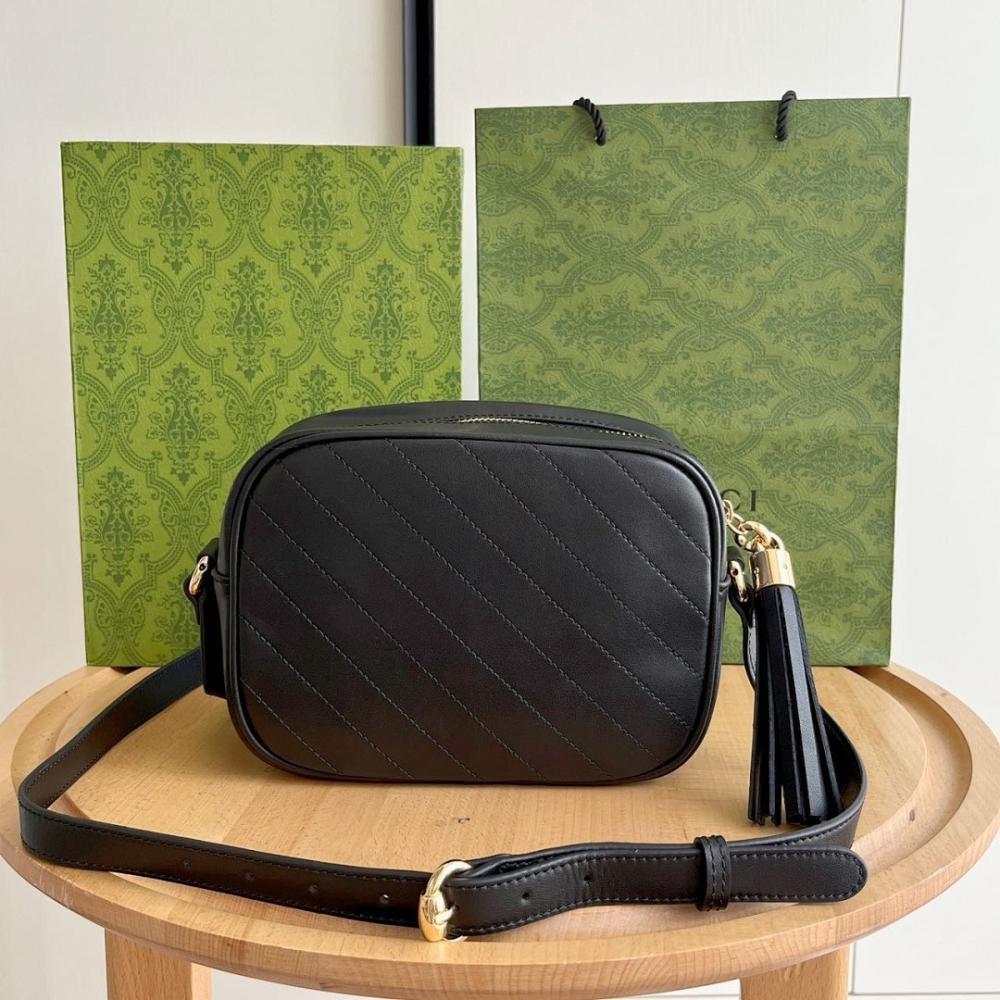 Luxury Stylish Shoulder Bag 21x15.5x5.5cm