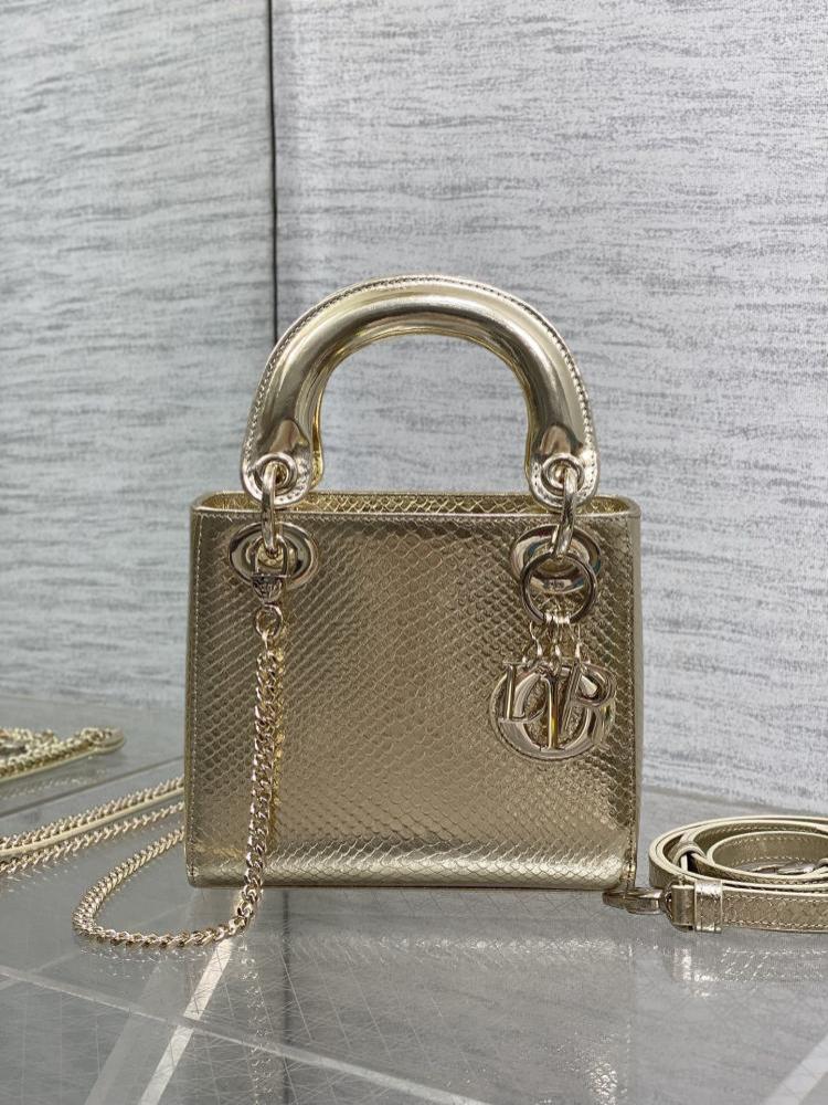 Classic Top Handle Bag Style 744135122