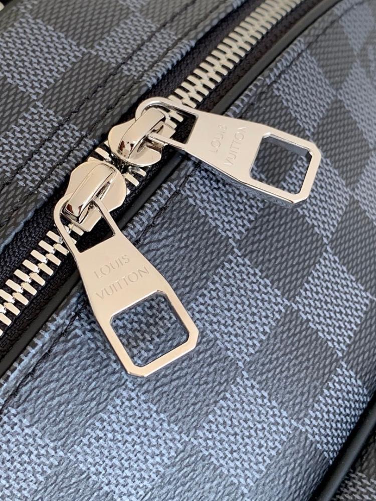 Modern Quilted Shoulder Bag