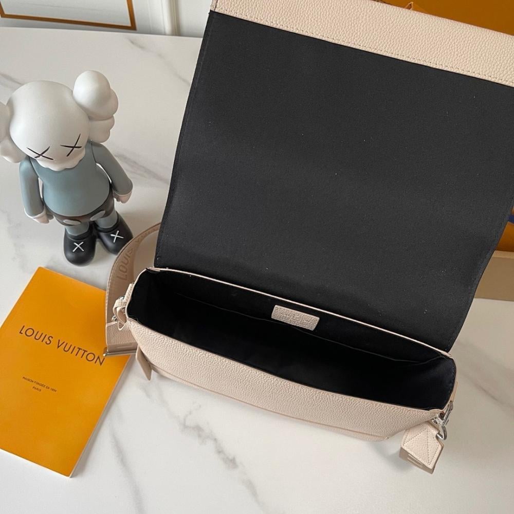 Modern Elegant Leather Top Handle Bag 28x24x10cm