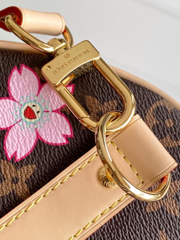 Classic Travel Bag Pink