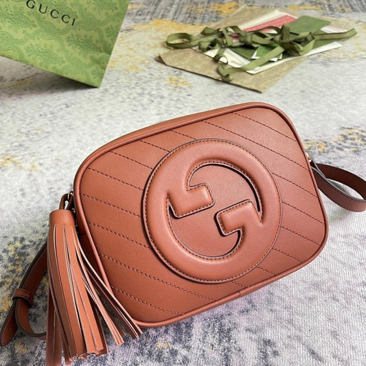 Modern Elegant Crossbody Bag 21x15.5x5cm