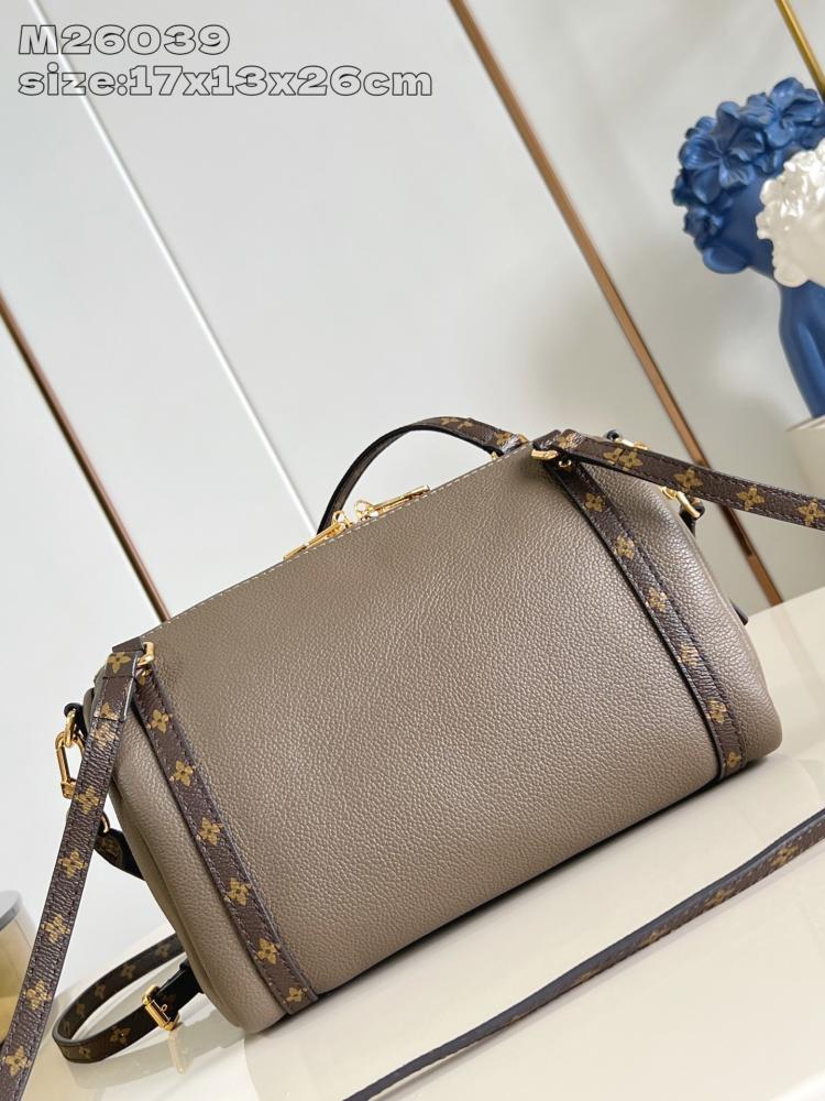 Classic Top Handle Bag Style 551777016
