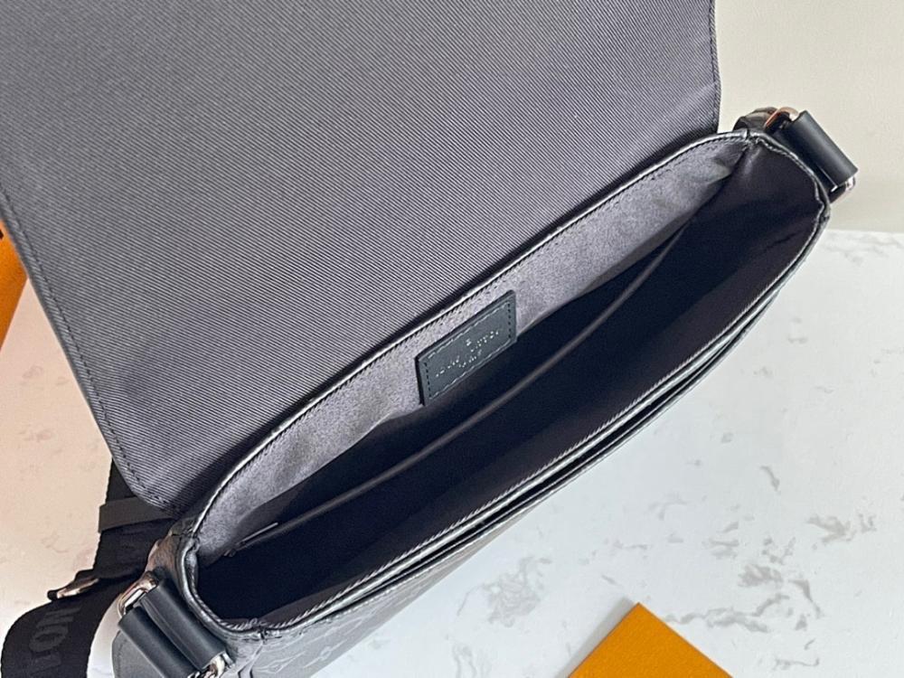 Modern Leather Shoulder Bag 26x20x7cm