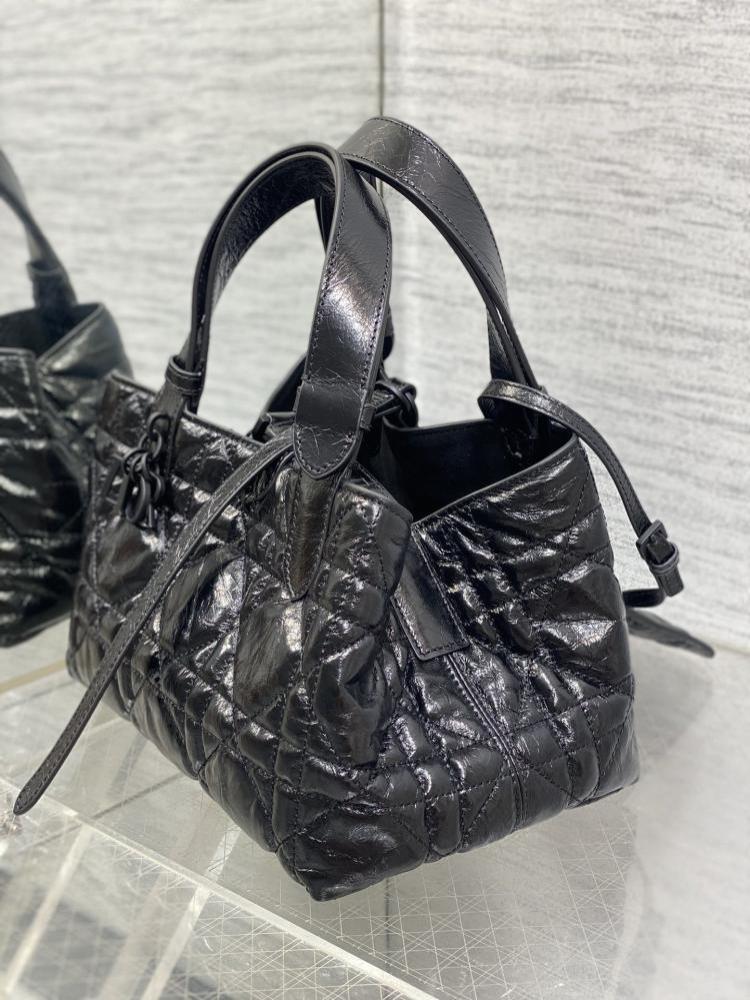 Top Handle Bag Style 143178986