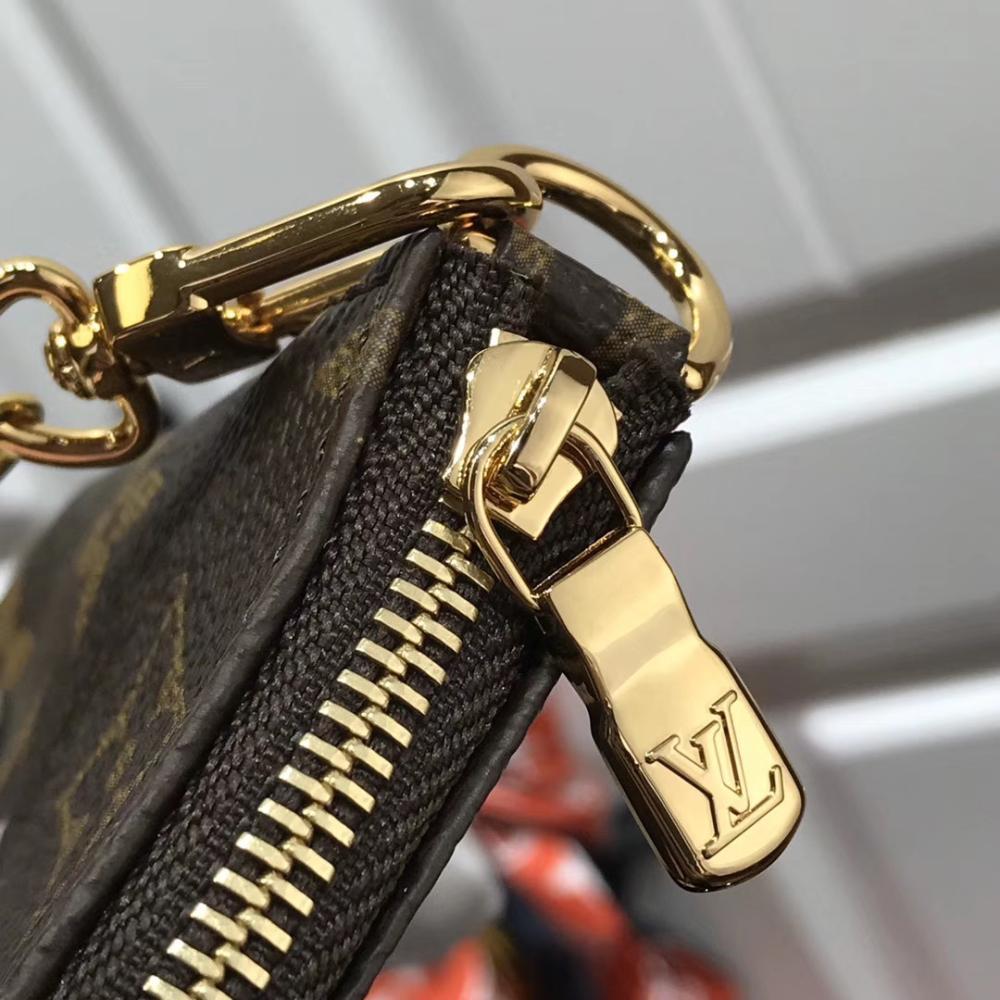 Top Handle Bag Style 335163674