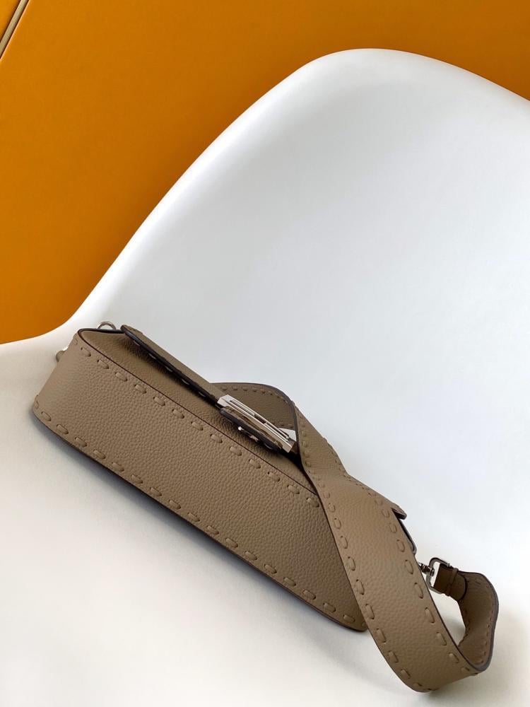 Classic Leather Top Handle Bag Style 497896042