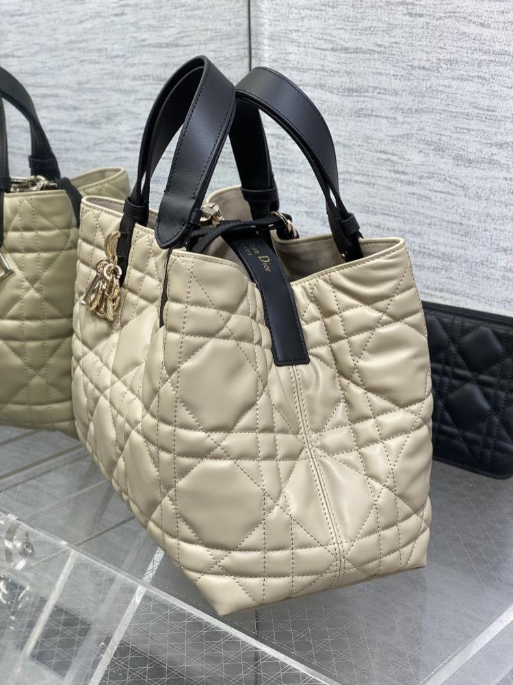 Calfskin Top Handle Bag Style 1091776750