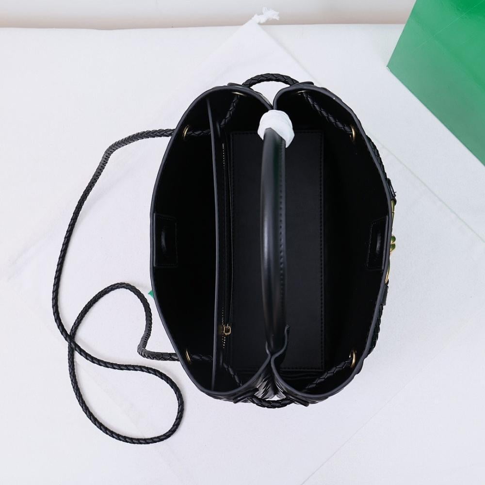 Stylish Refined Shoulder Bag 22x25x10.5cm