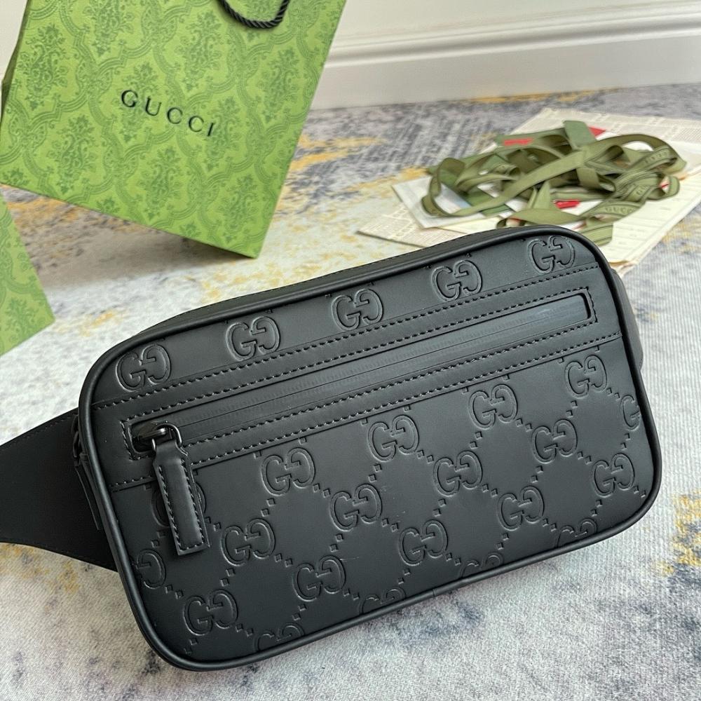 Modern Refined Top Handle Bag 24x24x5cm
