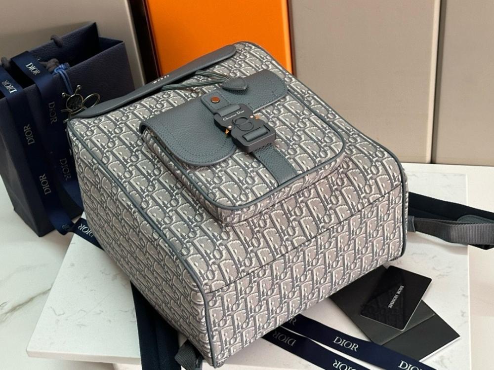 Saddle Top Handle Bag Style 945198841