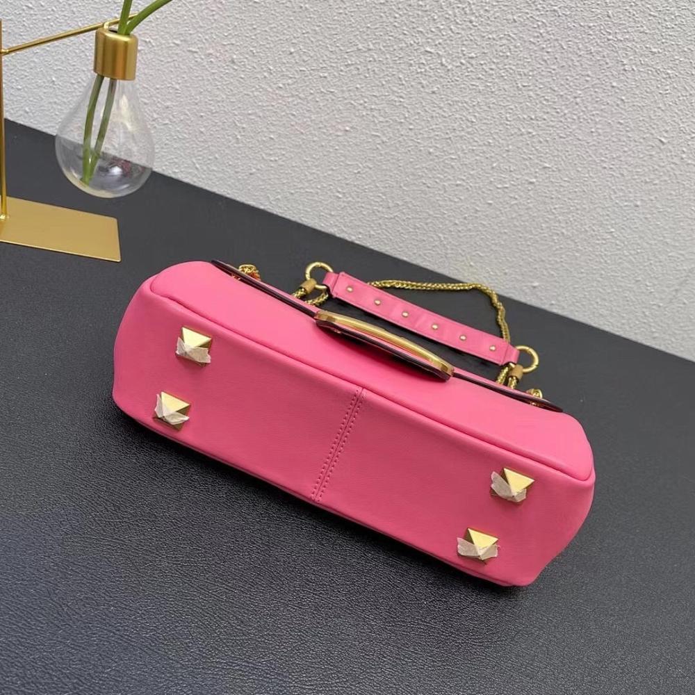 Luxury Elegant Quilted Leather Shoulder Bag 28x17x8cm