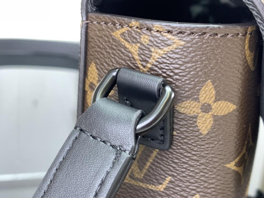 Classic Shoulder Bag Style 237252837