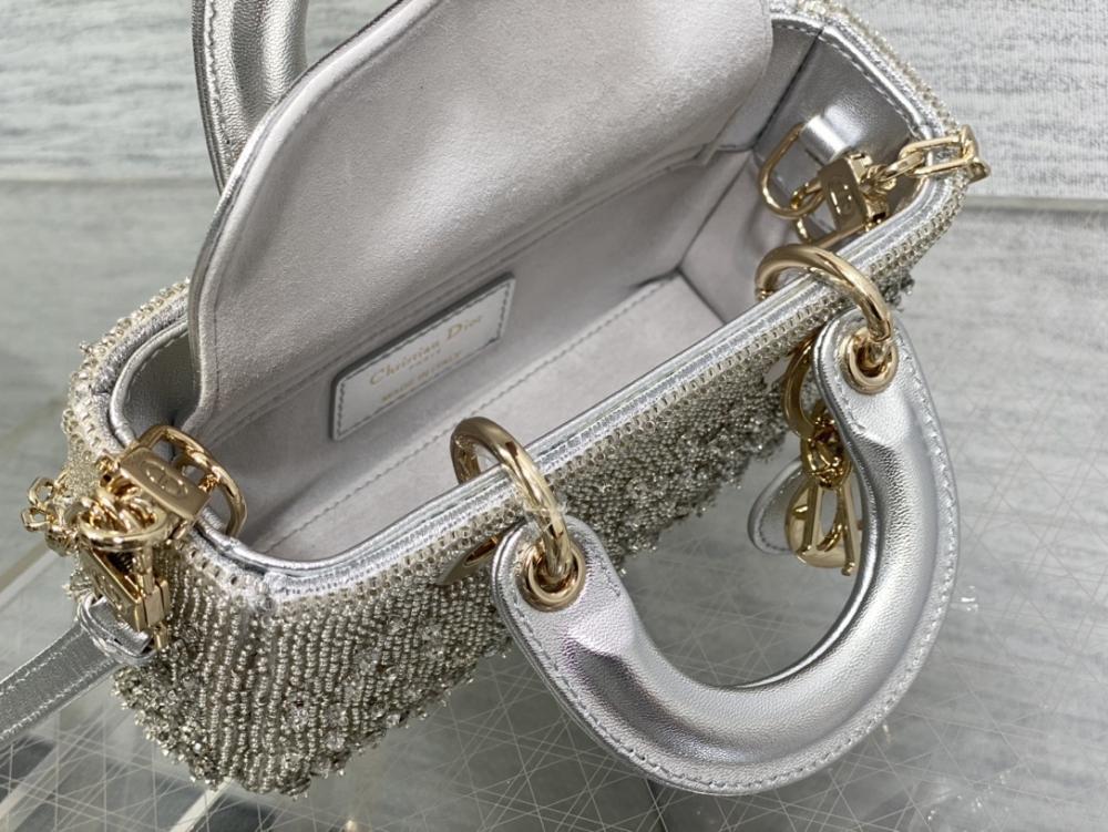 Wallet Style 1693668195