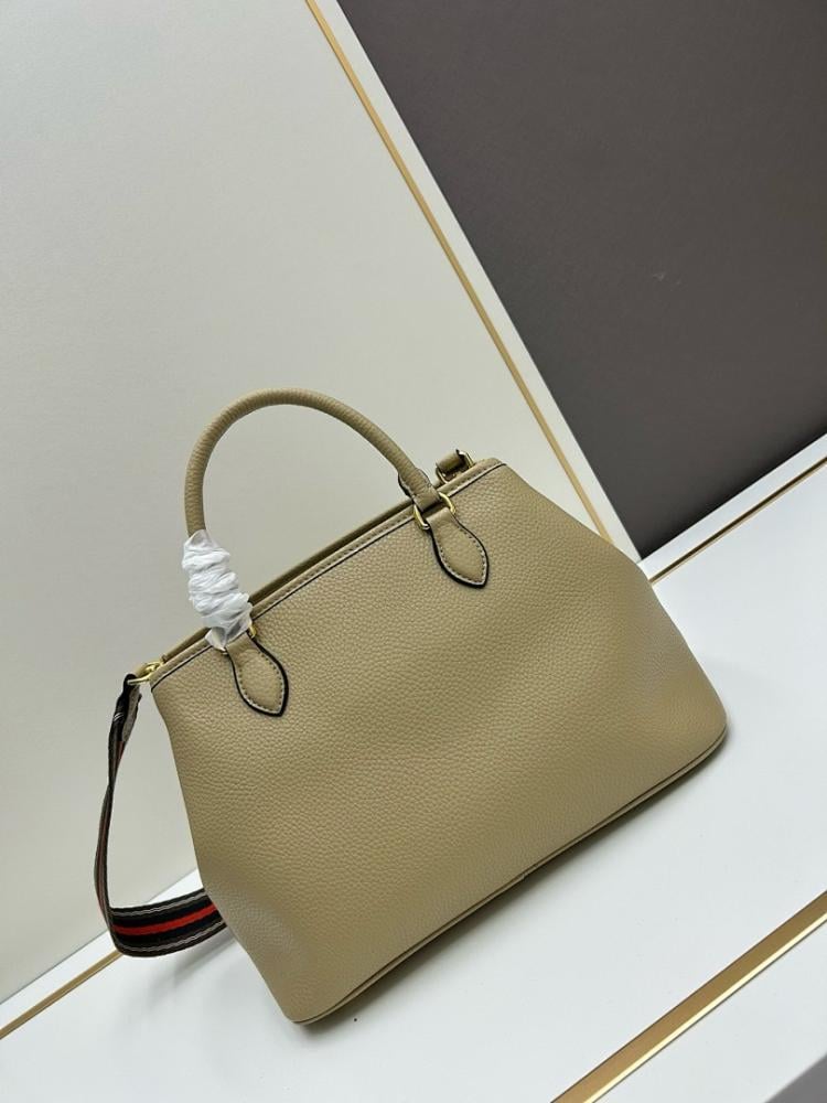 Classic Elegant Leather Shoulder Bag 30x20x15.5cm
