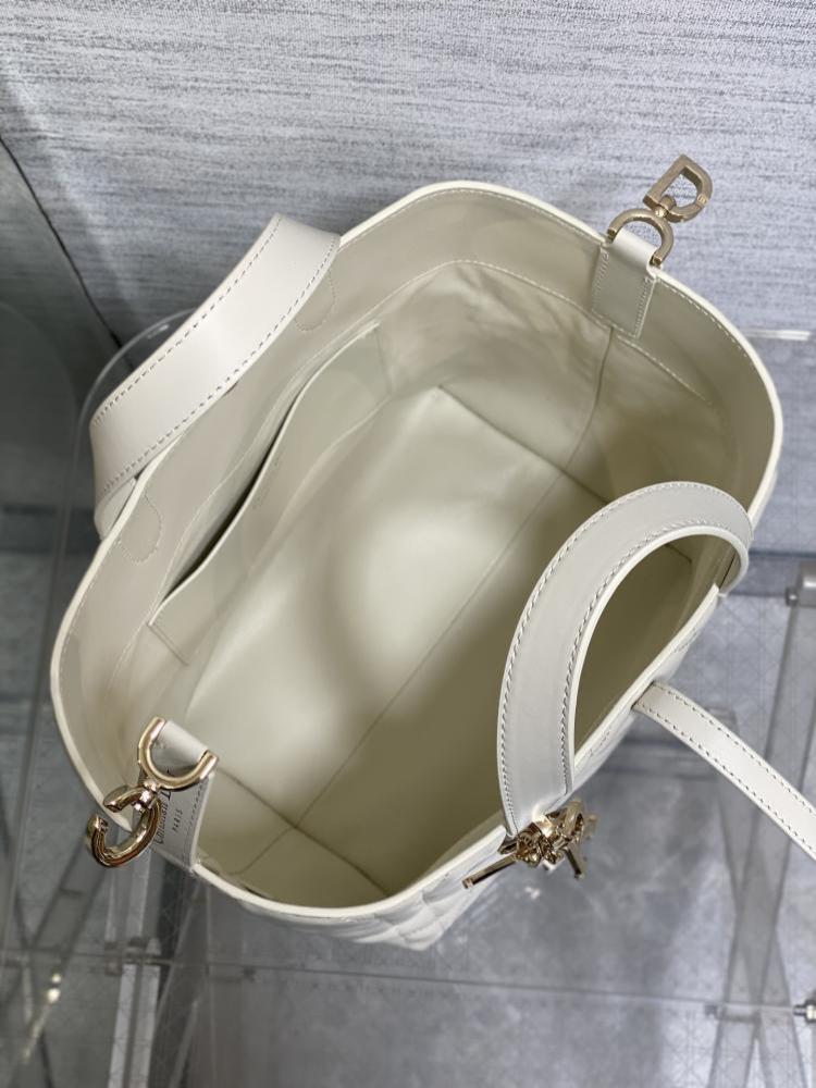 Calfskin Shoulder Bag Style 1758861972