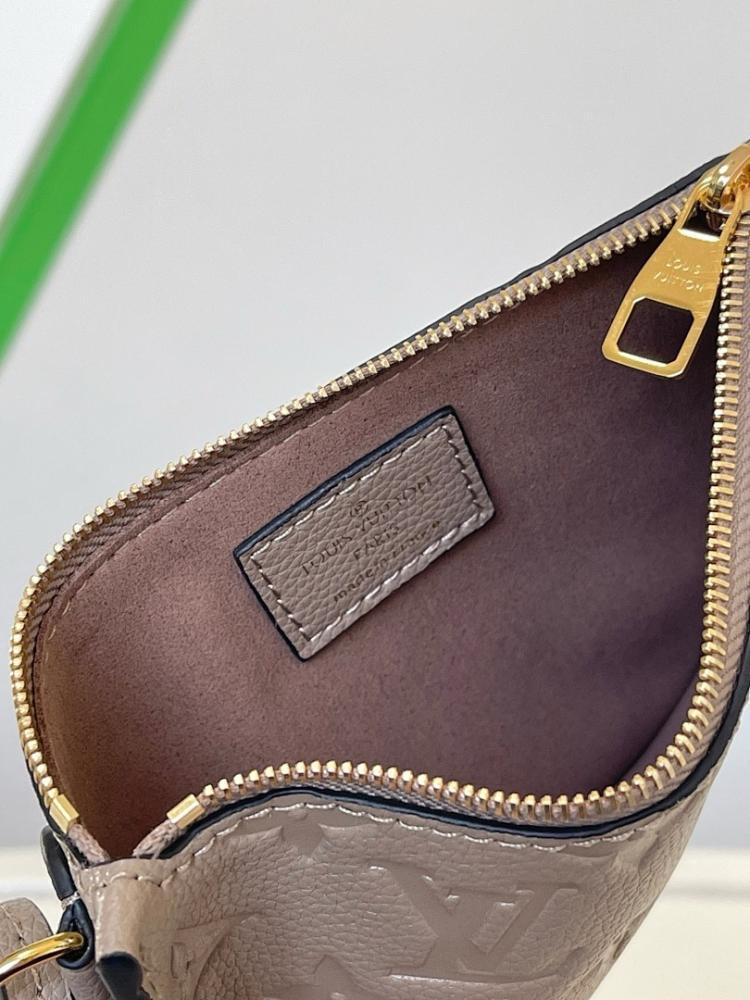 Classic Leather Shoulder Bag 38x26x10cm