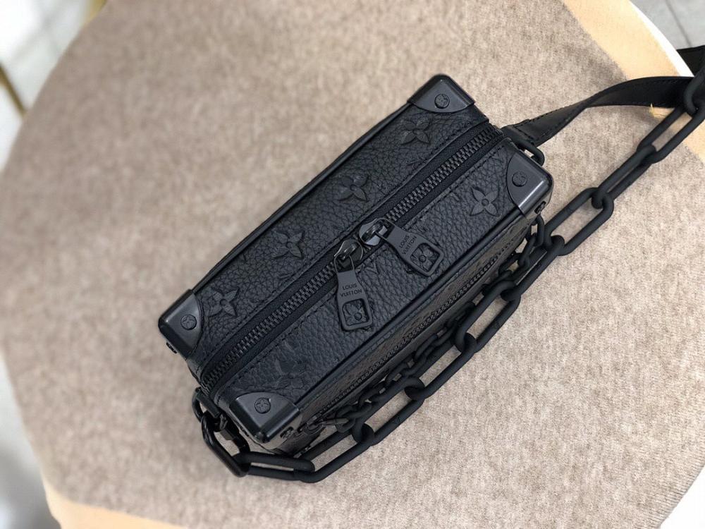 Elegant Stylish Shoulder Bag 18x13x8cm