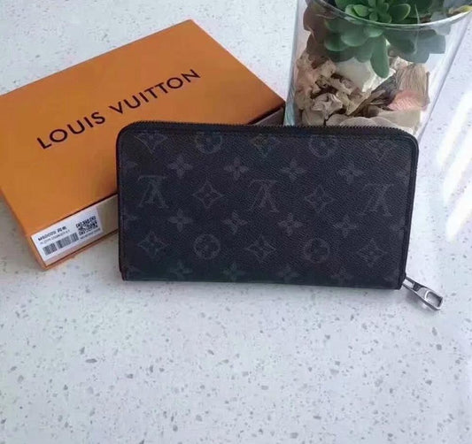 Stylish Calfskin Wallet